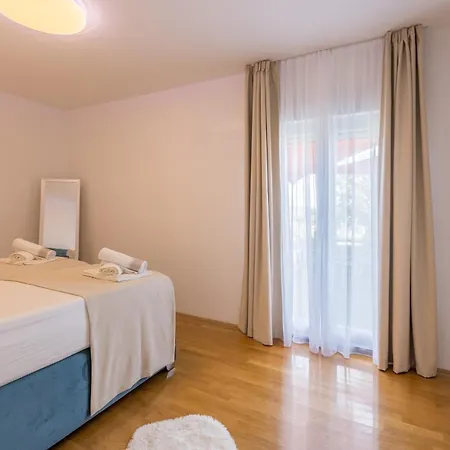 Seaview&jacuzzi 2br Apartment *