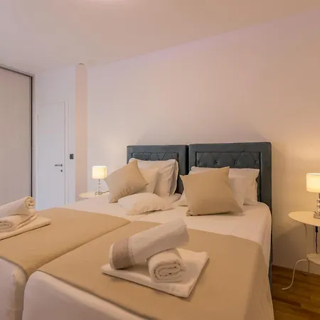 Apartment Seaview&jacuzzi 2br