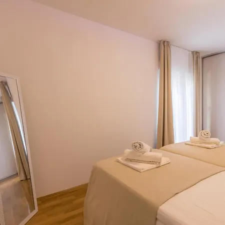 Seaview&jacuzzi 2br Apartment *